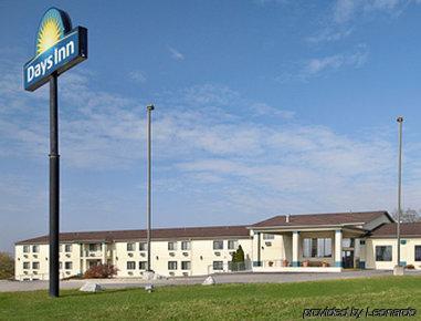 Days Inn By Wyndham Boonville Exterior foto